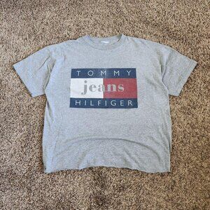Tommy Hilfiger Jeans Vintage Distressed T-Shirt Retro Preppy Grandpa Tee